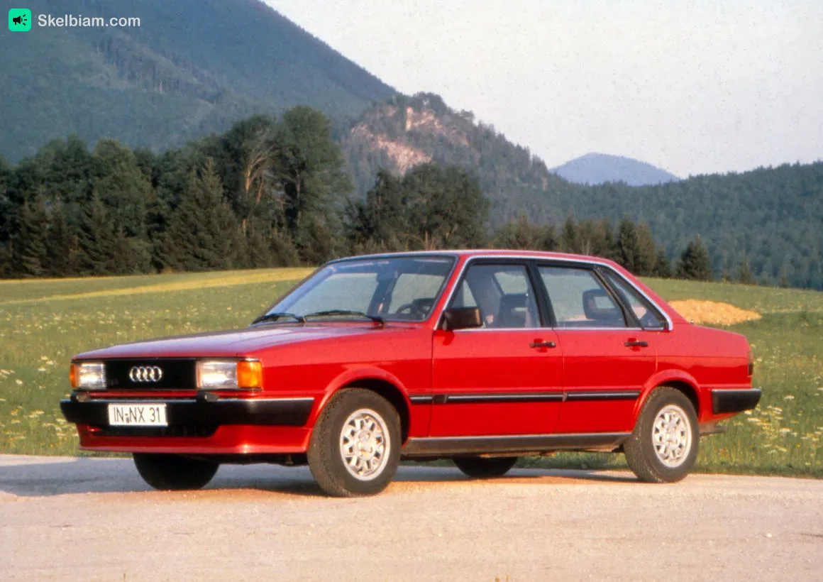 Audi 80 — Automobiliai